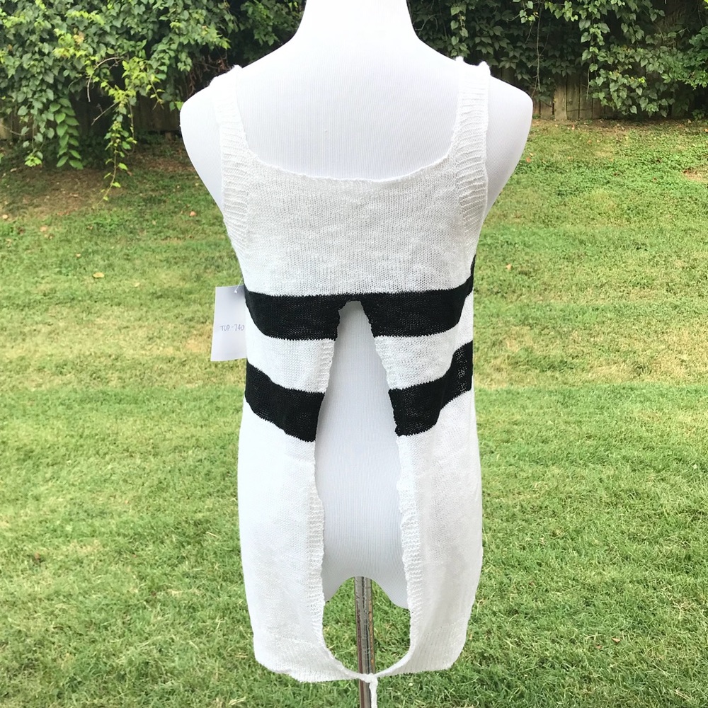 Tank Top M Knit Layer Sleeveless New Date Night To